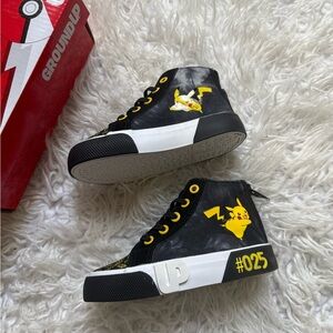 Kids Pikachu High-Top Sneakers - Black and Yellow
